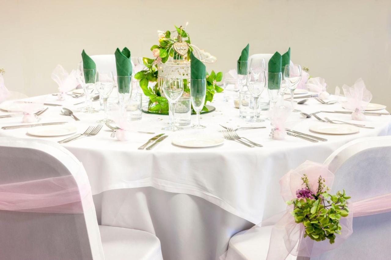 Holiday Inn Rochester-Chatham By Ihg Kültér fotó